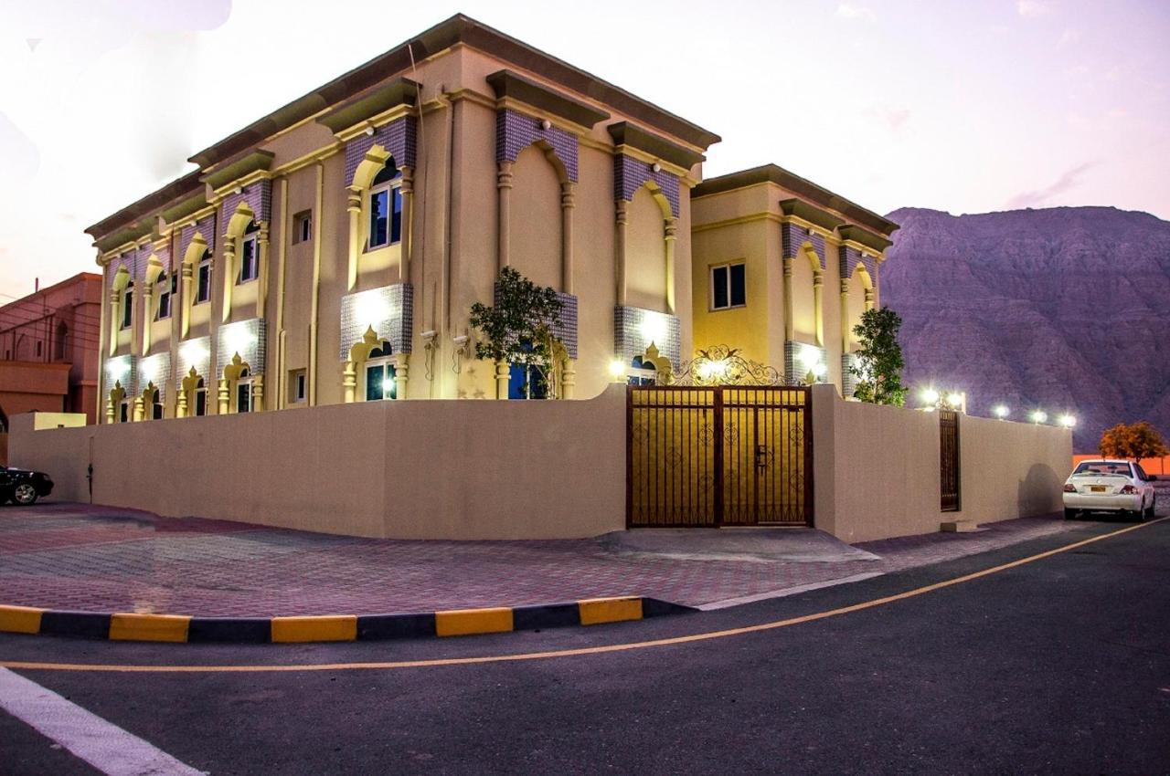 Esra Hotel Apartment Khasab Exterior foto