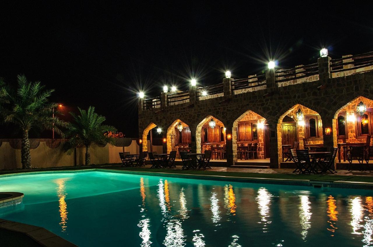 Esra Hotel Apartment Khasab Exterior foto
